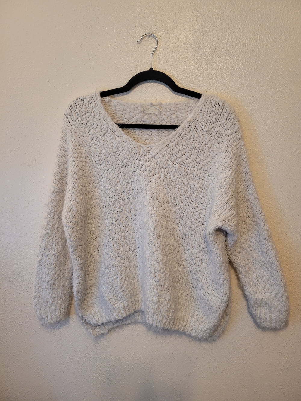 Altar'd State Cream Popcorn Eyelash Knit V-Neck Sweater S/M Boho